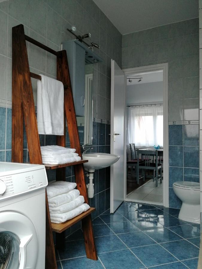 Appartamento Blue Apartman Makó Esterno foto