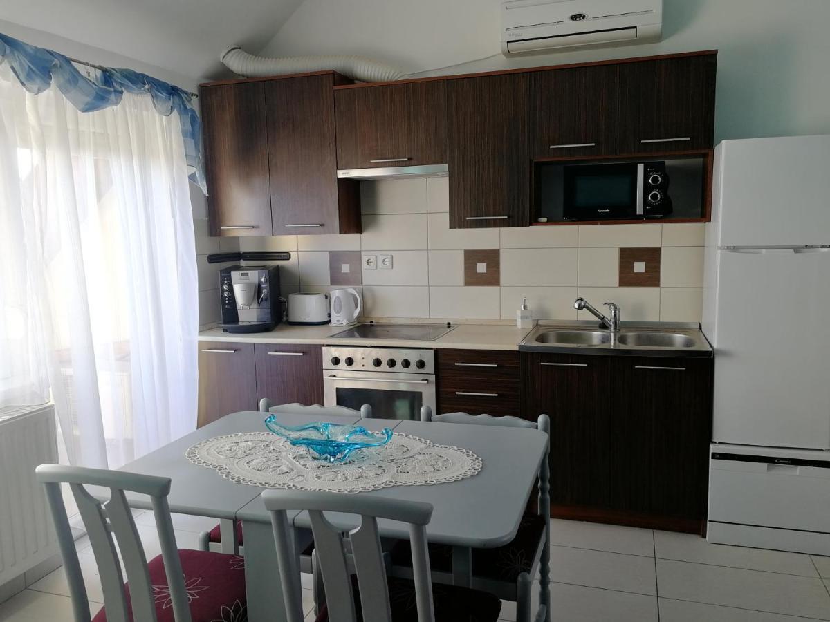 Appartamento Blue Apartman Makó Esterno foto